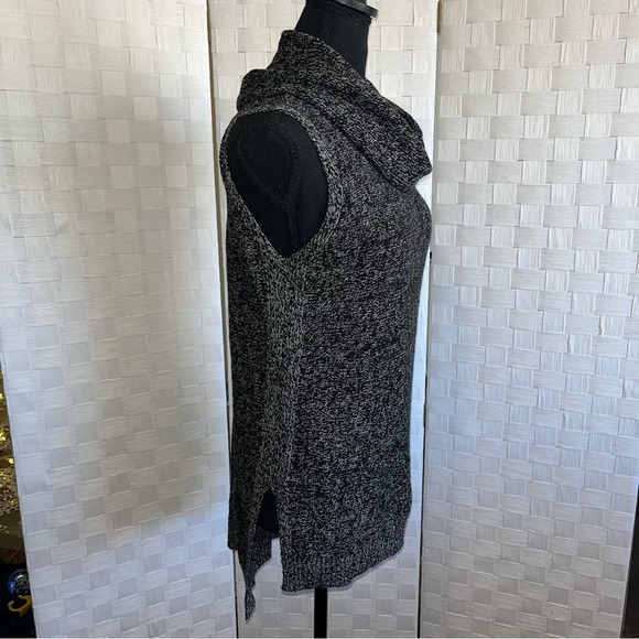 Two Vince Camuto Womens Waffle Knit Cowl Neck Sweater Size Small Classic Preppy - Picture 8 of 12